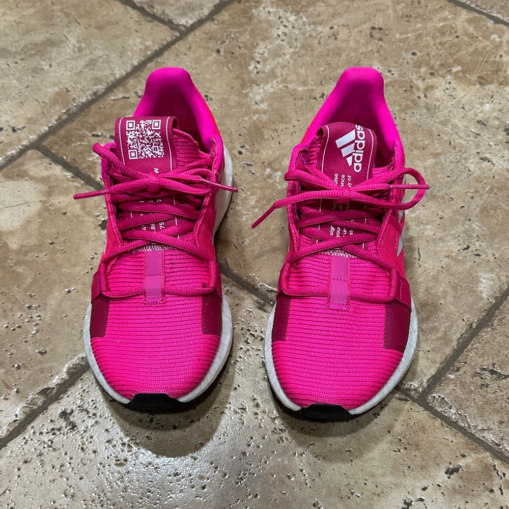 Adidas Fuchsia Running Sneakers